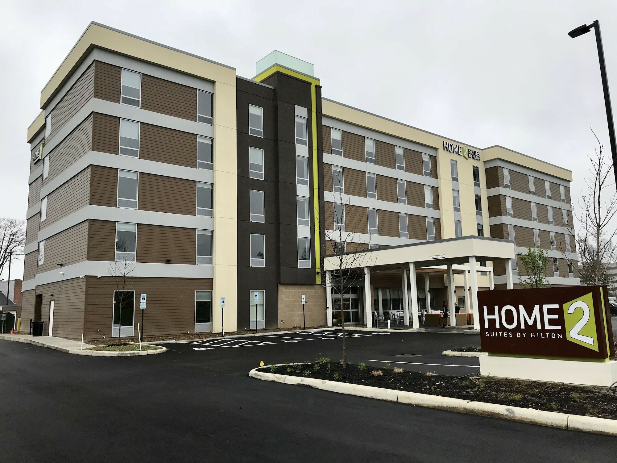 Home2 Suites By Hilton Blue Ash Cincinnati Exterior photo